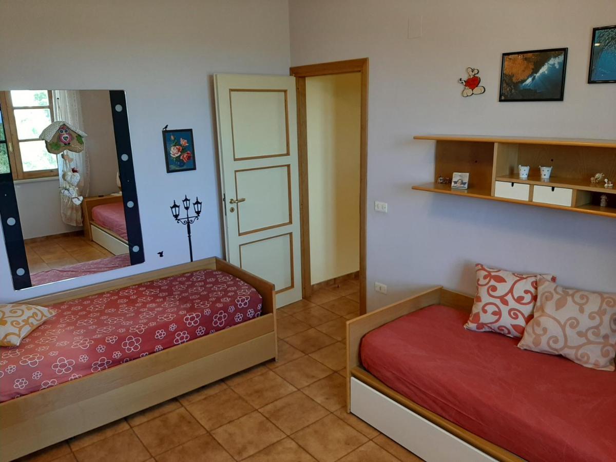 Bed and Breakfast Casanonnavittoria à Terrasini Extérieur photo